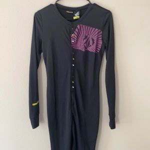 Volcom performance dry base layer snow sports